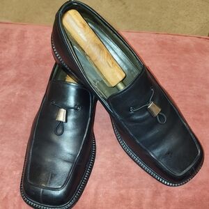 Mezlan Dark Leather Slip-On Loafers